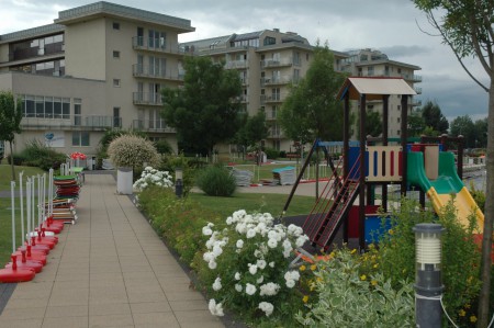 biztonságos játszótér